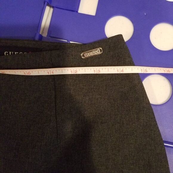 Guess Skirt/Size 28  - Picture 7 of 8